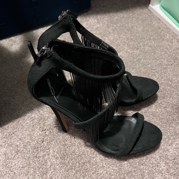 🤩 Brian Atwood Cassiane Black Fringe Heels size 7.5 🤩 - Picture 12 of 15